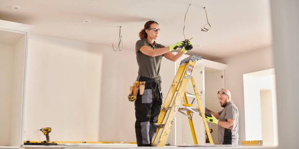 Best Affordable Emergency Electrician  in Garfield Heights, OH